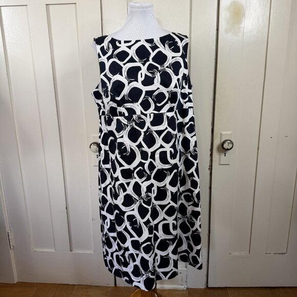 Avenue Navy Blue White Size 16 A Line Dress Office Career Wedding Guest - Picture 1 of 10